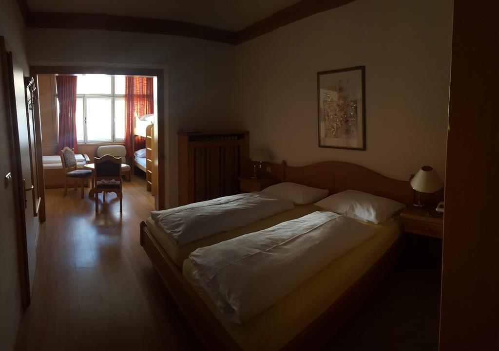 Hotel Sextnerhof Sesto Fiorentino Exterior foto