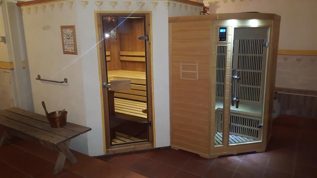 Hotel Sextnerhof Sesto Fiorentino Exterior foto