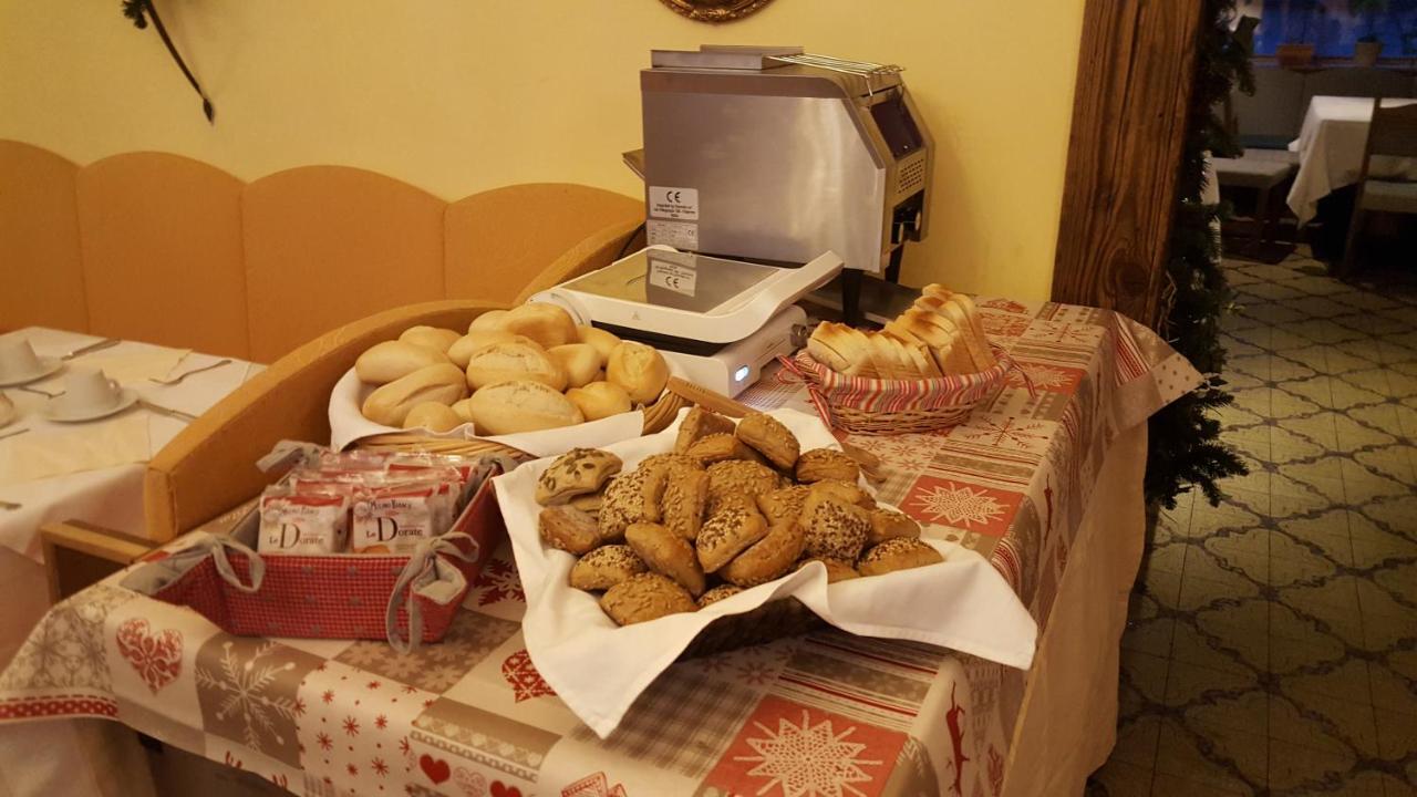 Hotel Sextnerhof Sesto Fiorentino Cameră foto